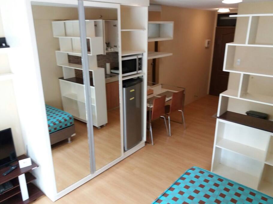This condominium complex is clean, well maintained, and very safe.