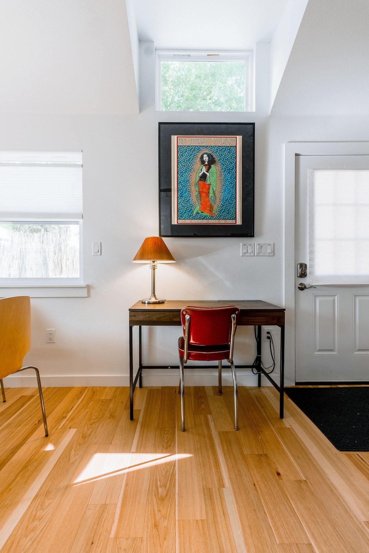 Bright & Cheery Casita Perfect for Visiting Family