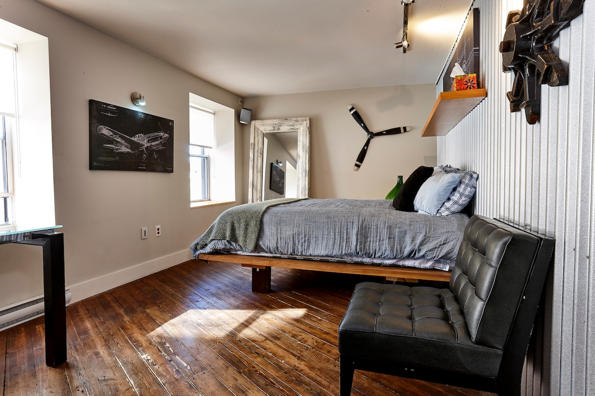 الطابق الثالث - الطابق الثالث