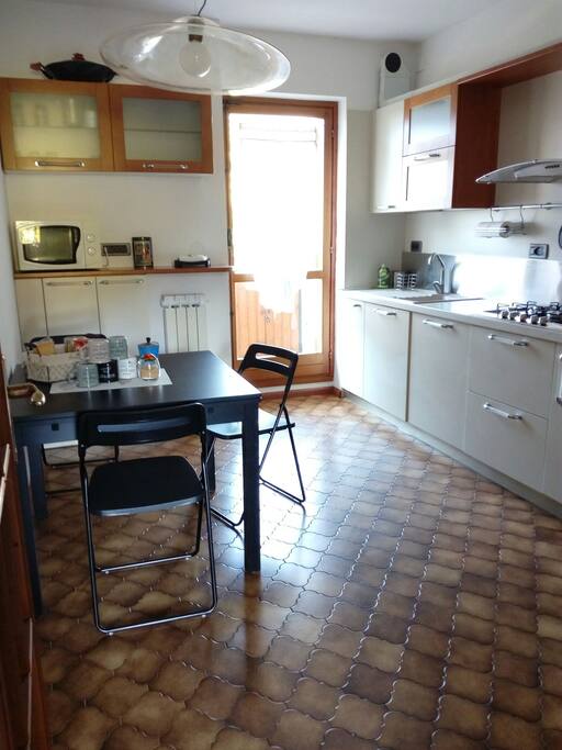 la cucina accessoriata - kitchen