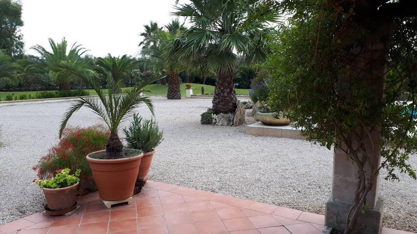 Beautiful, secluded villa in Cutrofiano