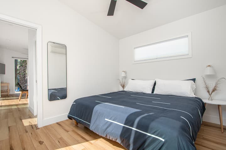 Magánélet és kényelem ütközik a túlméretezett king suite-ben