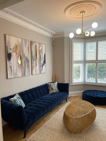 Beautiful 4 bedroom House in Clapham gallery image 2