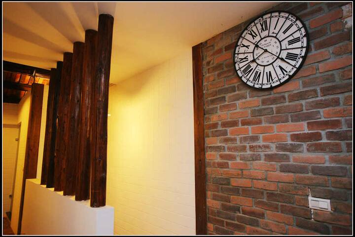 Near NTU & MRT Jingmei historical building gallery image 3