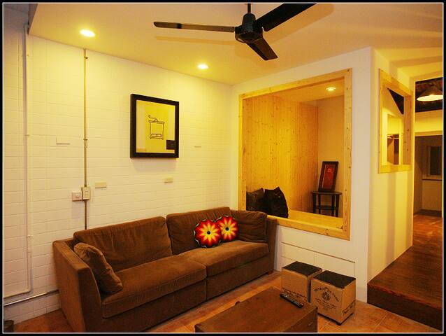 Near NTU & MRT Jingmei historical building gallery image 4