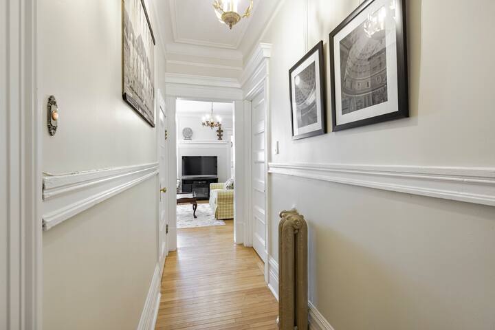 Victorian Secret :) gallery image 4