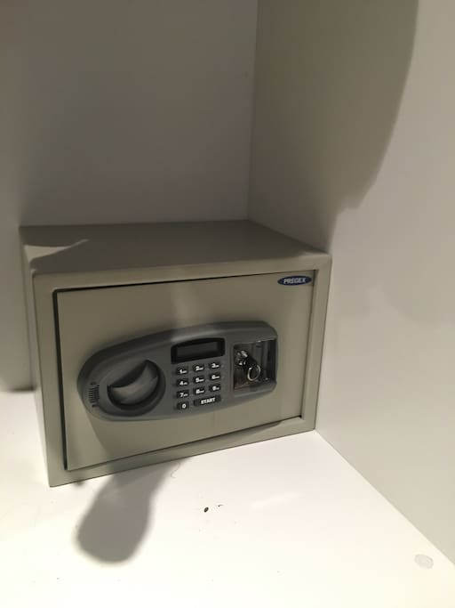 Master bedroom's safe