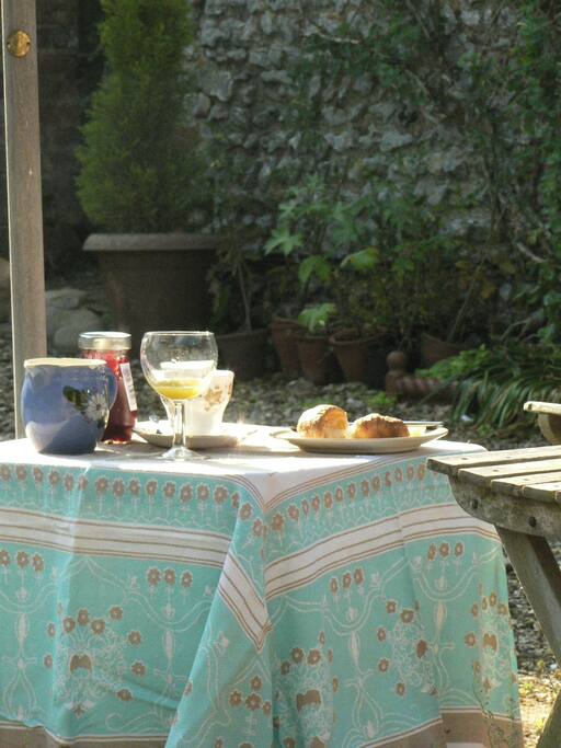 Why not enjoy a sunny start with breakfast in our court yard.