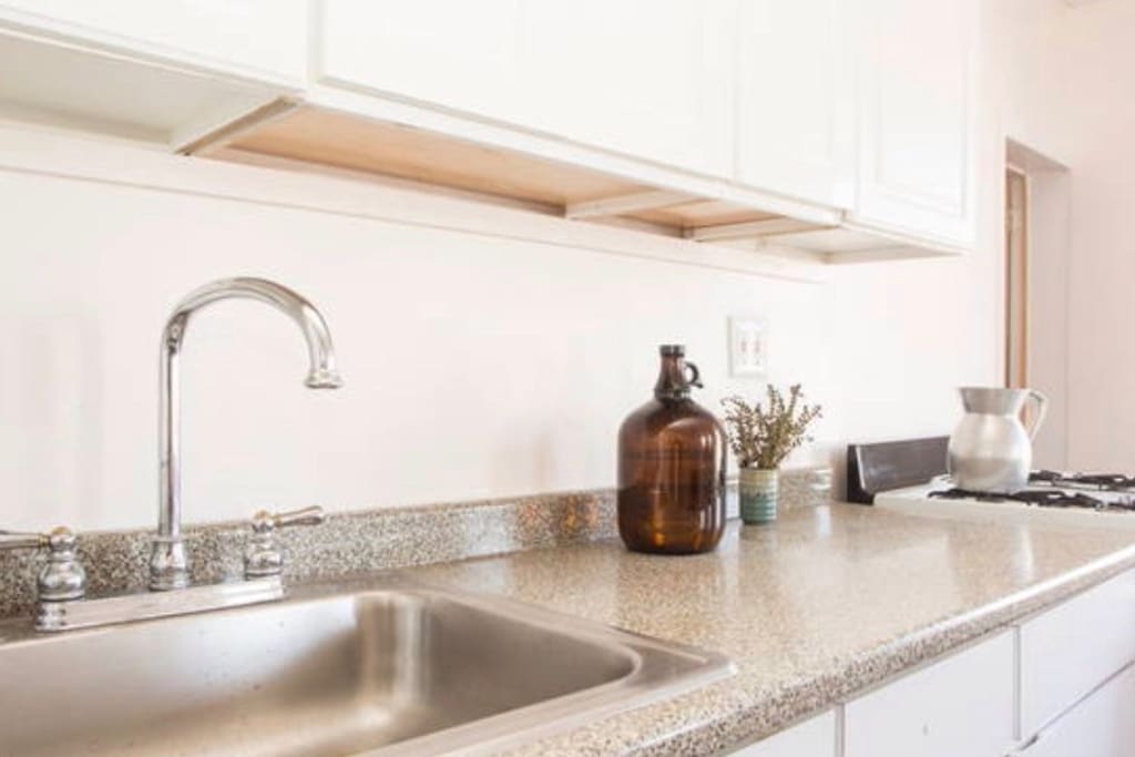 Fully equipped kitchen