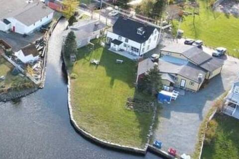 Brigus Quayside - Victorian waterfront property