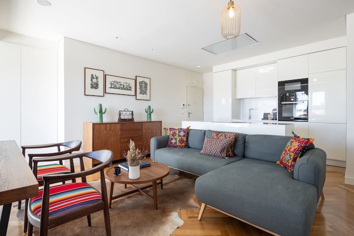 Best rooftop in Porto! gallery image 2