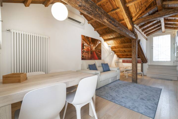 Poli Grappa Suite gallery image 5