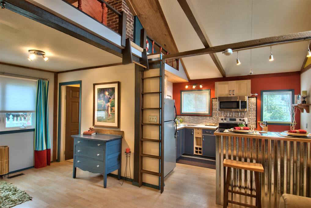 Old Town Cottage WA) Cottages for Rent in Washington