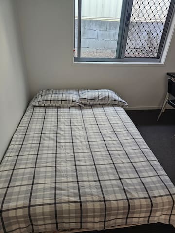 Sunnybank managed Airbnb listing 1