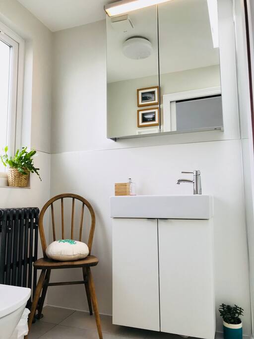 Ensuite bathroom