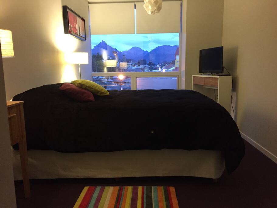 Dormitorio con vestidor integrado y excelentes vistas