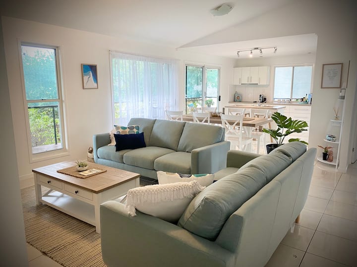 Agnes Water Vacation Rentals & Homes Queensland, Australia Airbnb