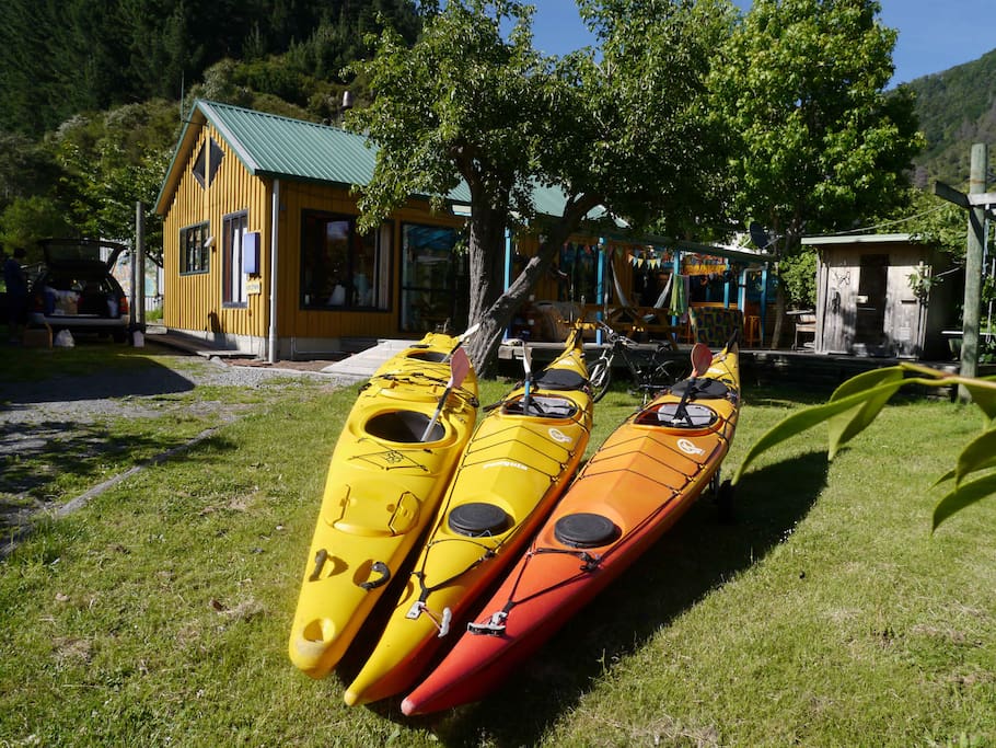 Things to do in the bay.