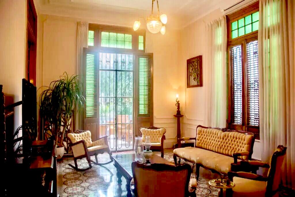 Casa Bonita 23 - Salón Francés / Living Room