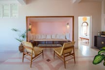 "Twins" luxury 2 bed apt with wifi