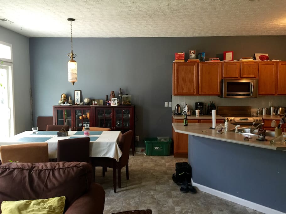 {Kitchen & Dining}
Oh, we recycle. It's a thing.
We like to eat and cook.
Beer, wine, and spirits.
Let's share!