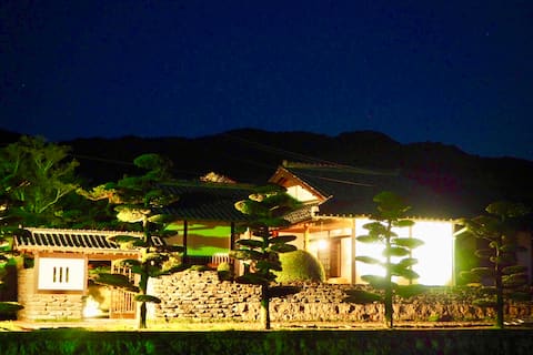 Sho Villa [SHO villa] Complete private lodging [with Japanese garden] · Uokuni (restaurant) next doo