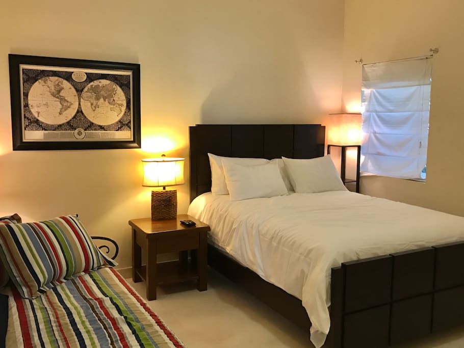 2nd Bedroom with day bed