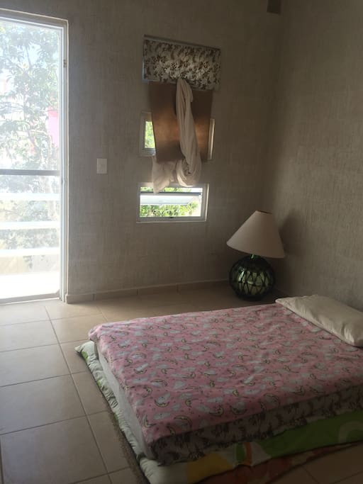 Private balcony overlooking a boxed-in nubile jungle garden (fresh-air!)
