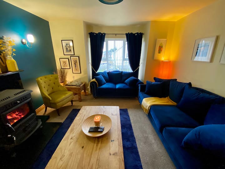 3 Bedroom House located in Centre of Carndonagh Houses for Rent in