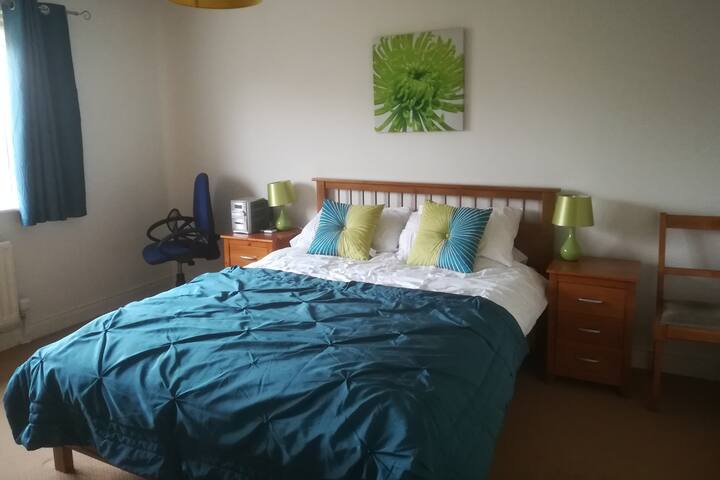 Quiet room in Stamullin, Meath