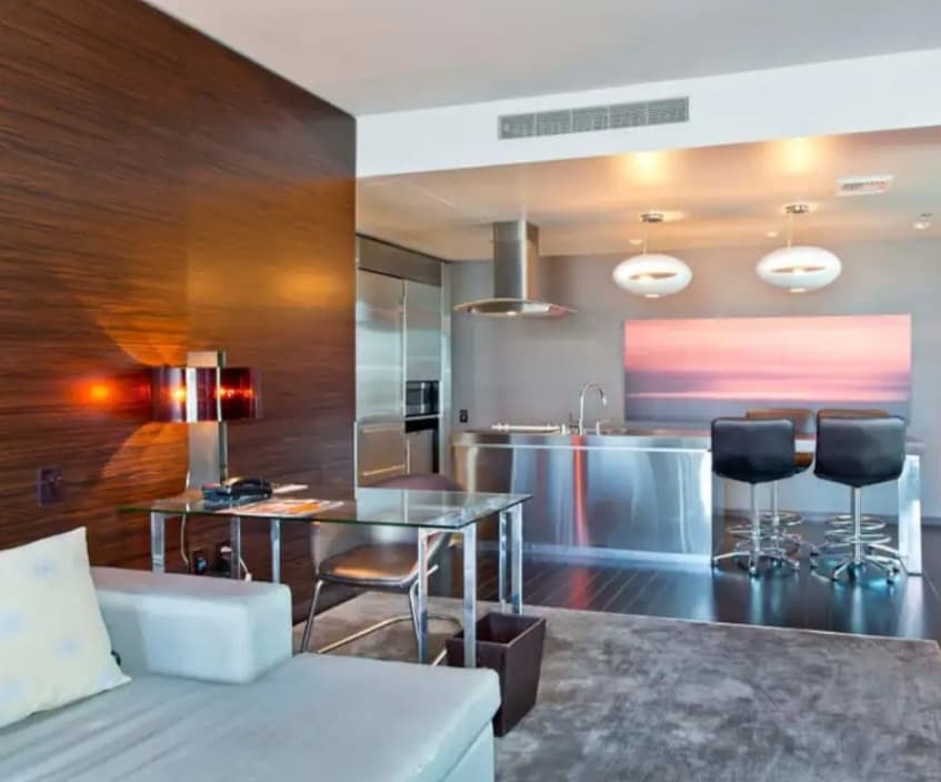 Palms Place