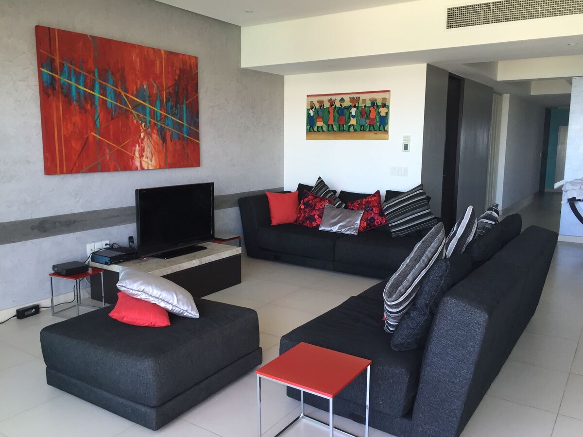3BR Condo in Puerto Vallarta — 3 bedroom vacation rental in Puerto Vallarta