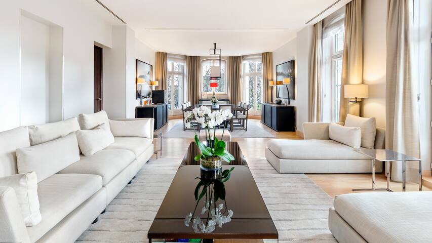 3 Bedroom Eiffel Apartment Eiffel Tower View