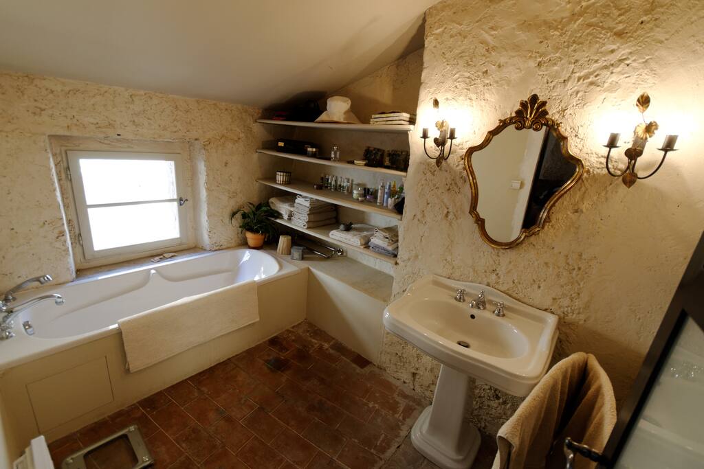 Salle de bain 1