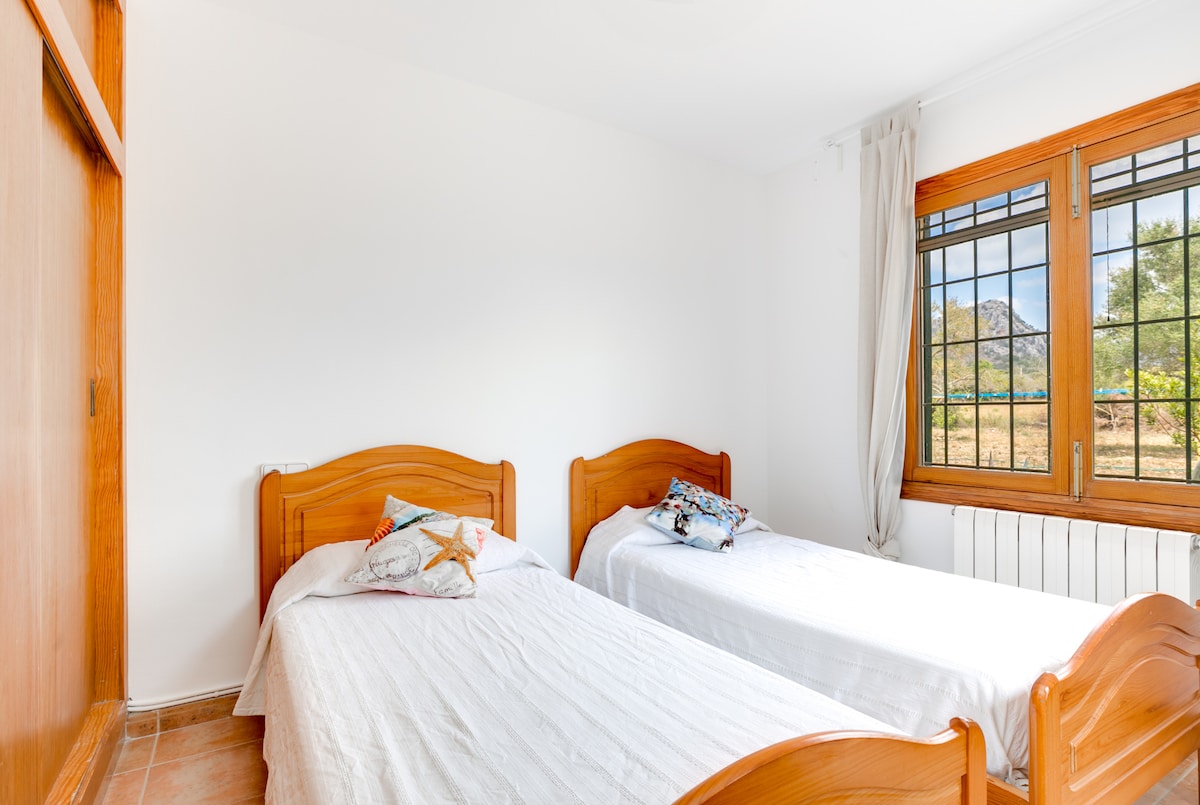 חדר זוגי בקומת הקרקע