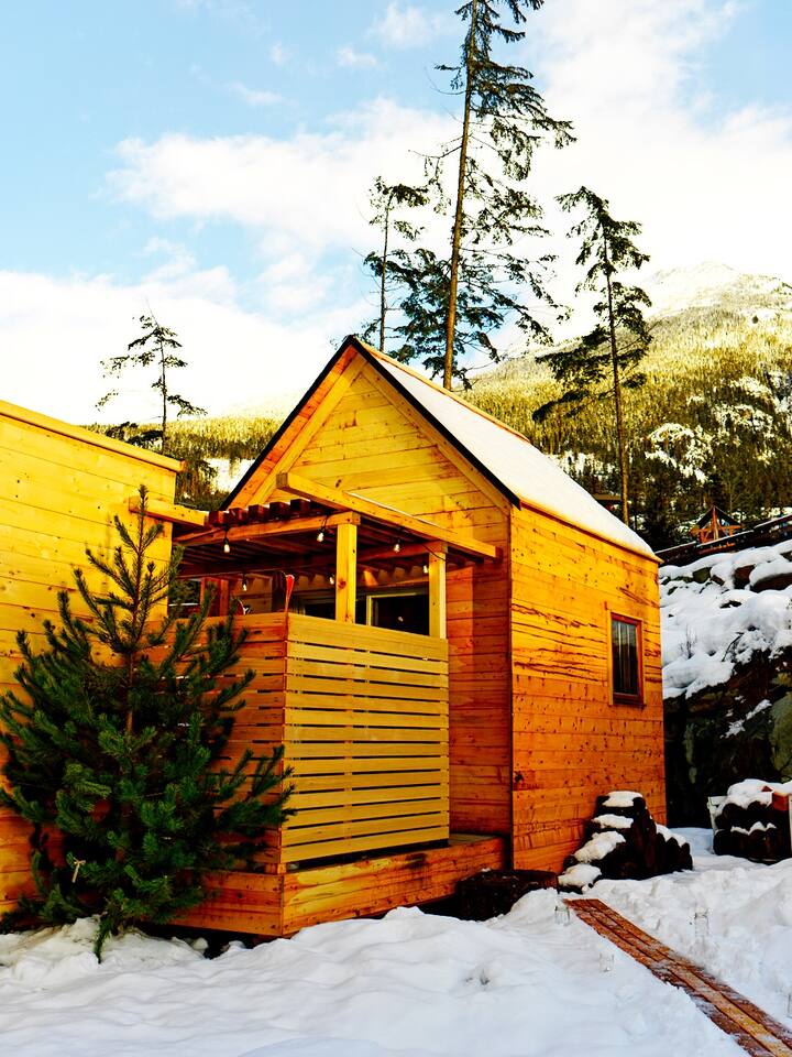 Vacation Homes & Condo Rentals Airbnb