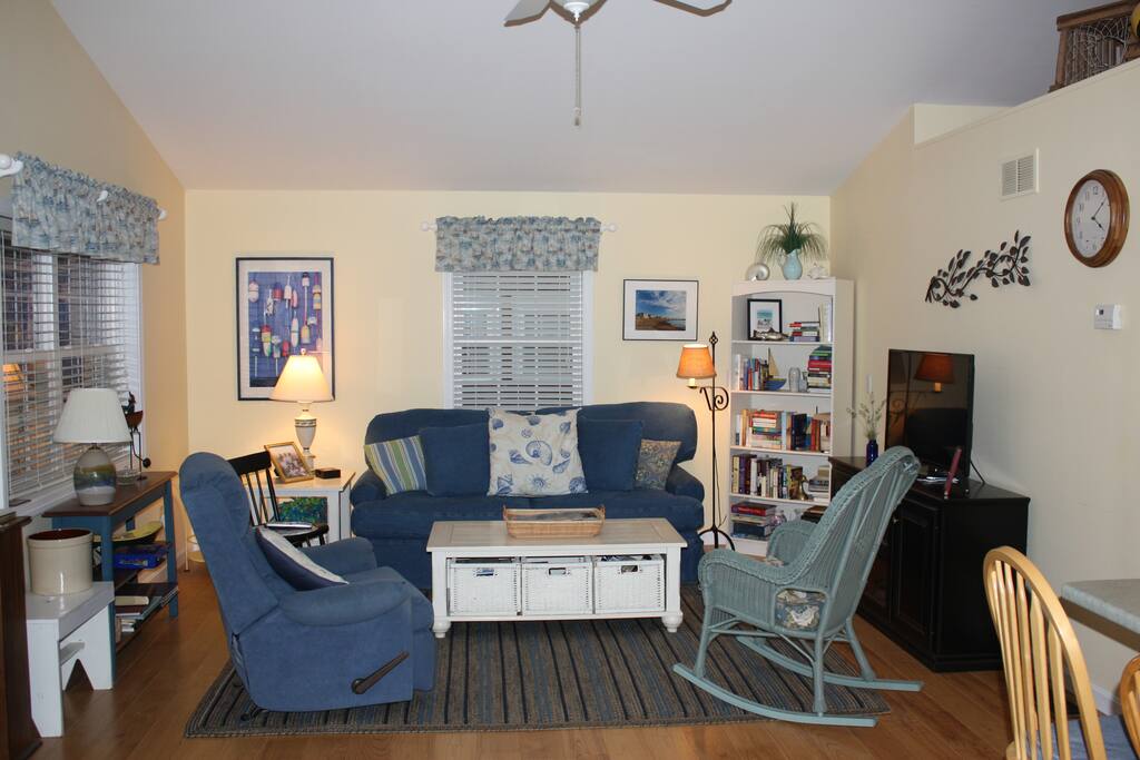 Front living room with HDTV