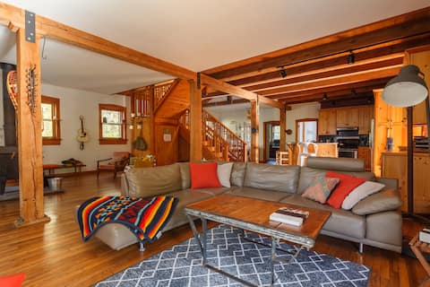 Popular Airbnb listing: Swim in the Esopus, Close to Phoenicia and Skiing in Pine Hill