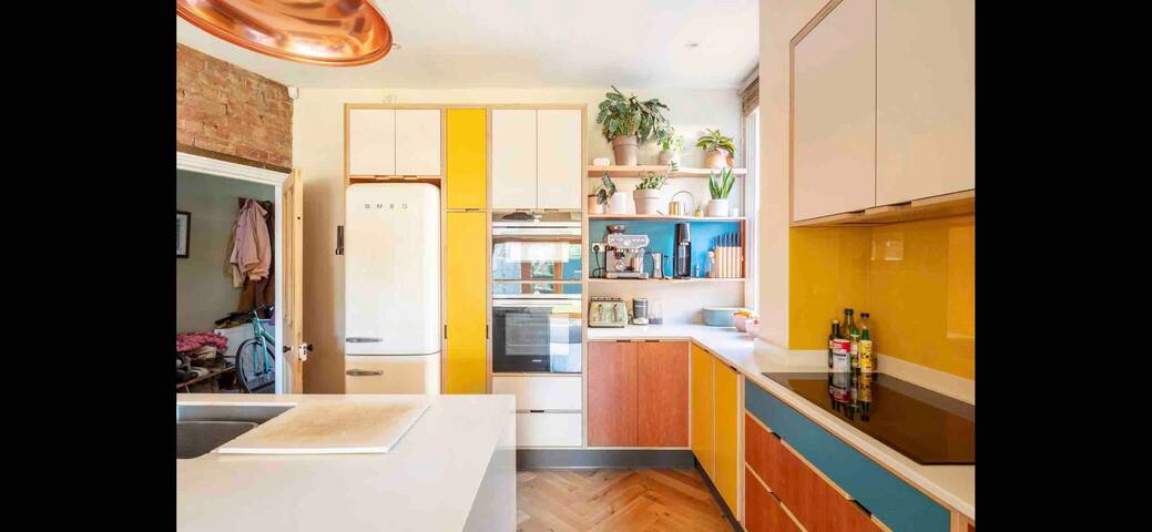 Family home with exciting design features gallery image 4