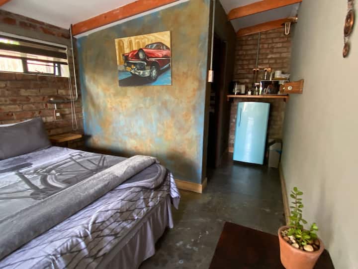 Copper Dreams, Private Trendy apartment