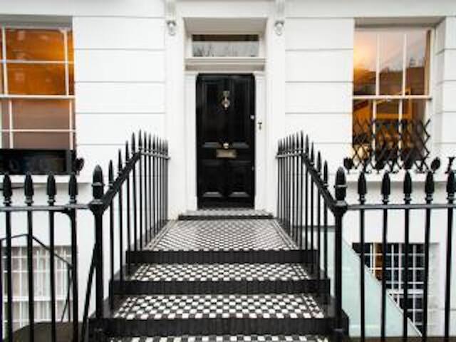 Wonderful house in Central London (Westminster) gallery image 2