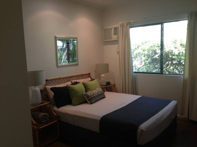 Three bedroom apartment in a resort gallery image 4