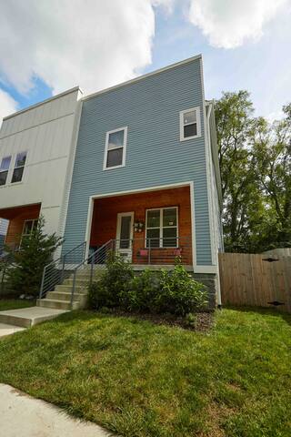 Magnolia Knoll at Capital View