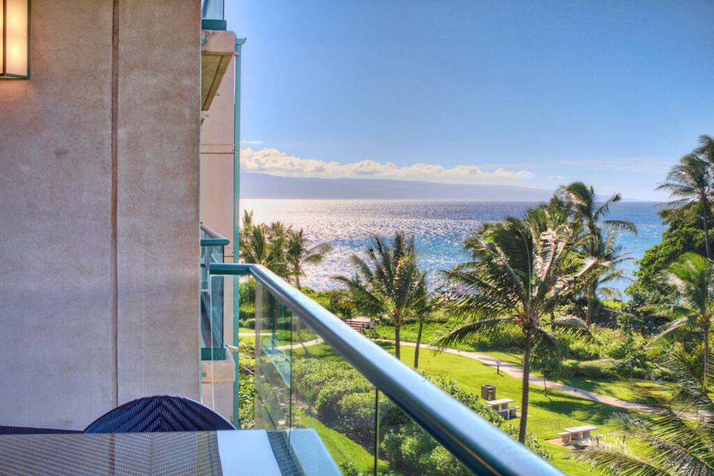 Enjoy a coffee on your lanai as you gaze at the ocean.