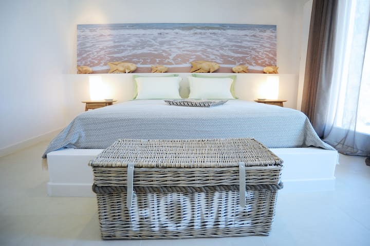 غرفة النوم 2