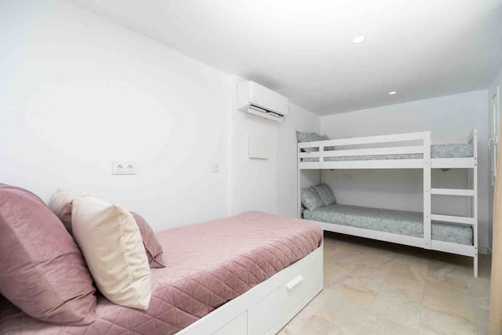 غرفة النوم 1