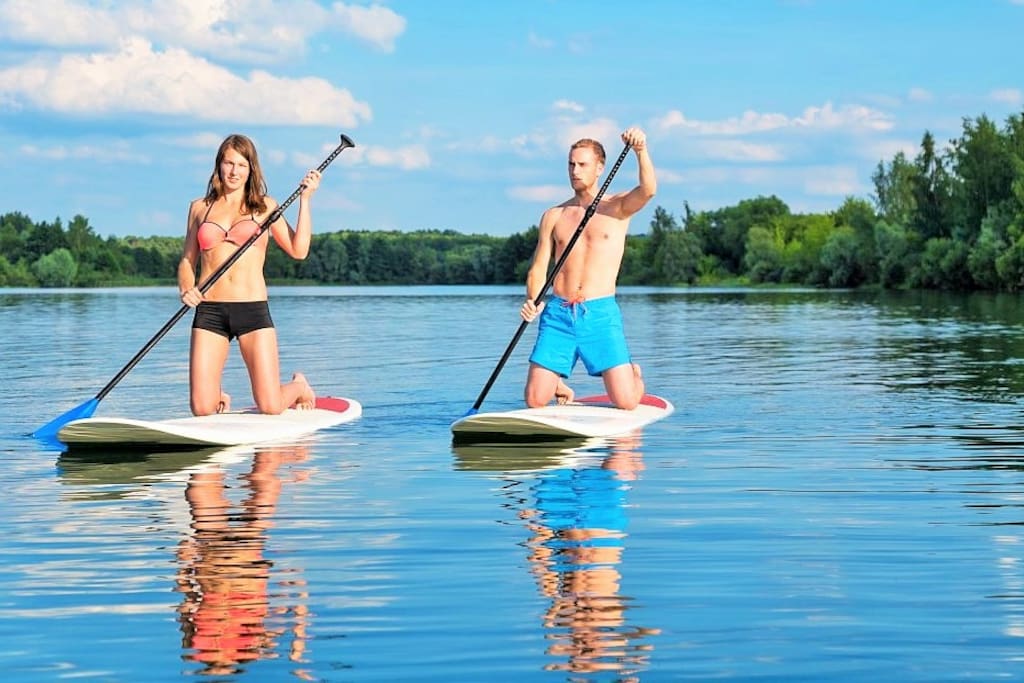 Beginning July 1st we will be providing 2 paddleboards for our guests at our lakefront location.