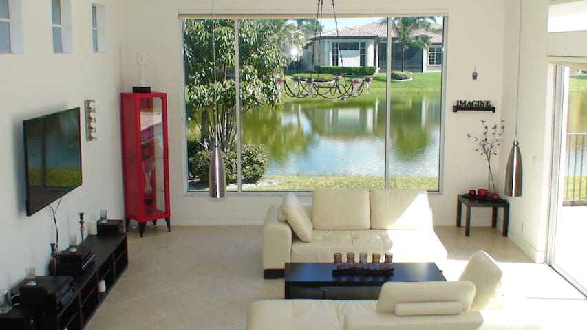 6,800 SF. 8/5 pool spa water view gallery image 3