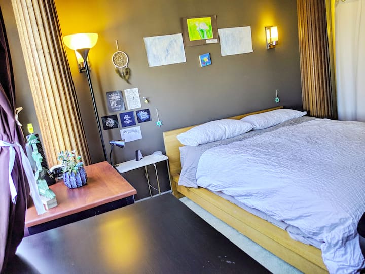 Dhoma e gjumit #4, krevat dopio "queen"