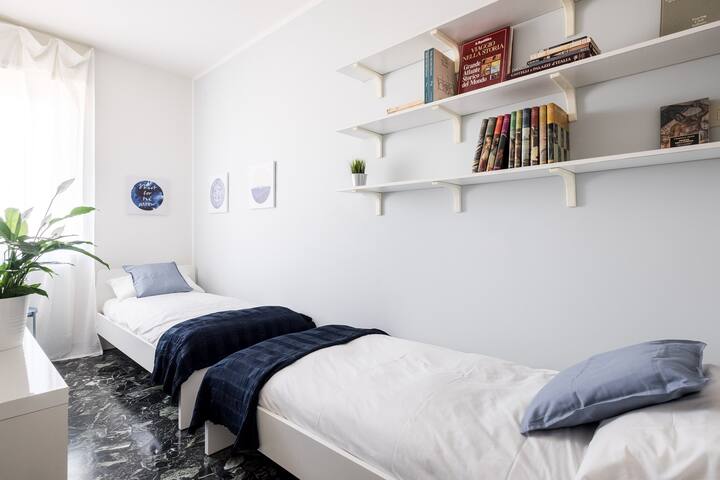 Ermanno’s rooftop gallery image 5